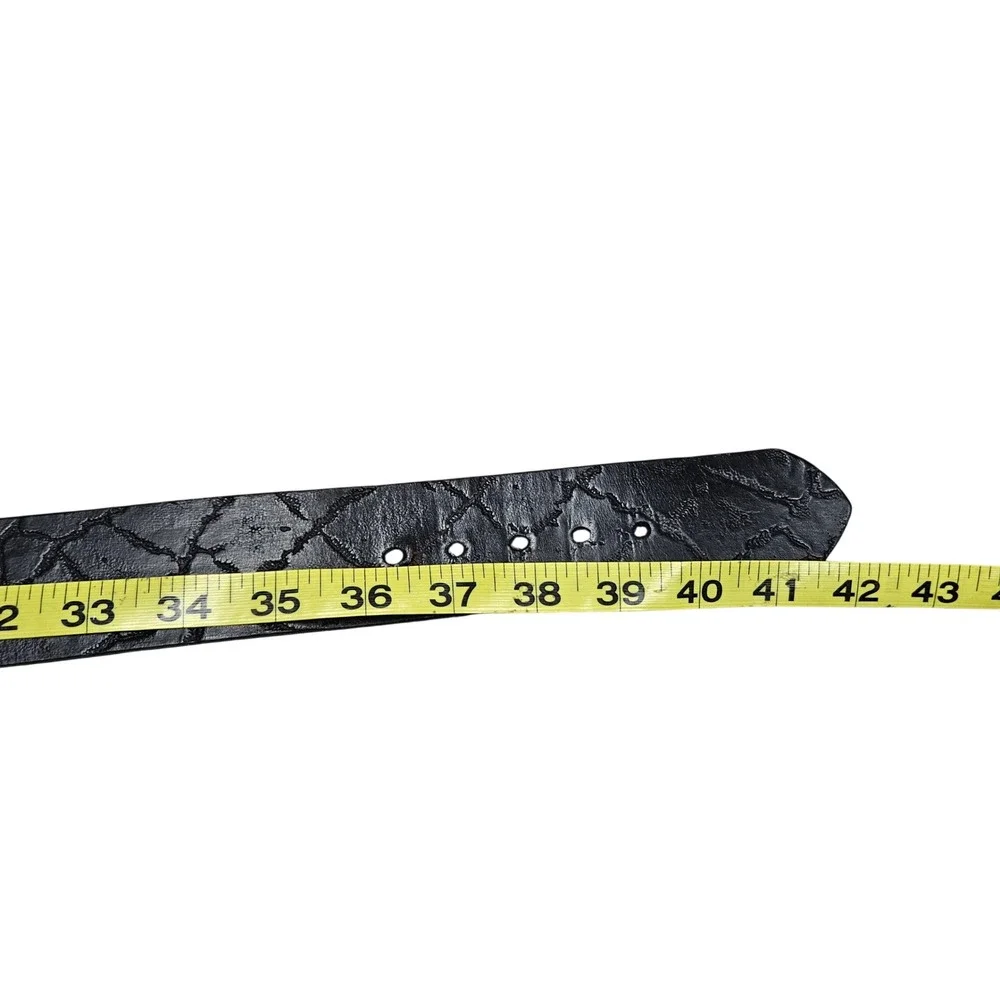 Saddle Leather Belt‎ 38 Black Cracked Distressed Texture Rugged Western Biker